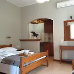 Apartment Angela Studios Razata