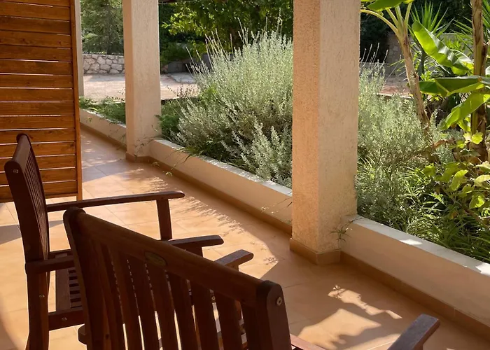 Διαμέρισμα Angela *