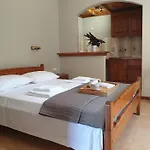 Angela Studios Razáta